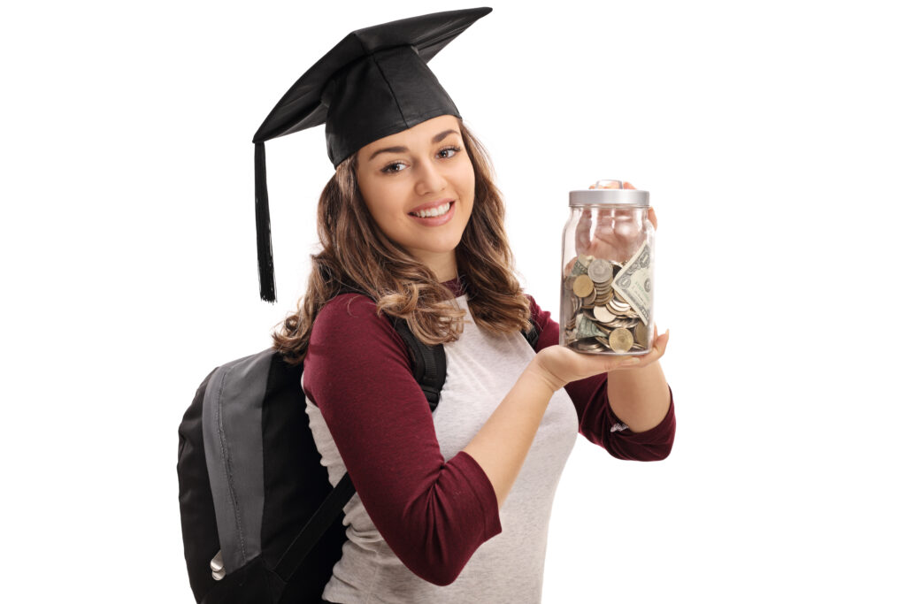 6 Tips to Help You Afford Private College